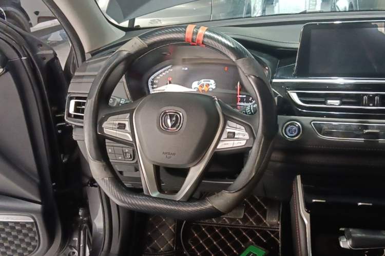 Used CHANGAN CS75 2023 Enjoy Edition 1.5T DCT Luxury Version Steering Wheel