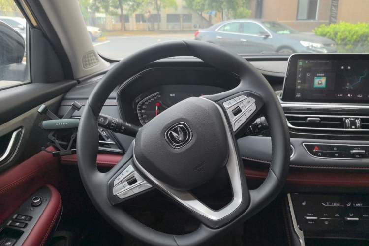 Used CHANGAN CS75 2023 Enjoy Edition 1.5T DCT Prestige Version Steering Wheel