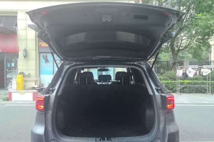 Used CHANGAN CS75 2023 Enjoy Edition 1.5T DCT Luxury Version Trunk