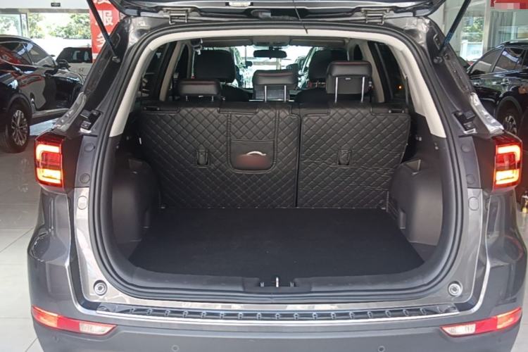 Used CHANGAN CS75 2023 Enjoy Edition 1.5T DCT Luxury Version Trunk
