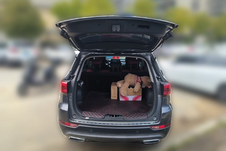 Used CHANGAN CS75 2023 Enjoy Edition 1.5T DCT Prestige Version Trunk