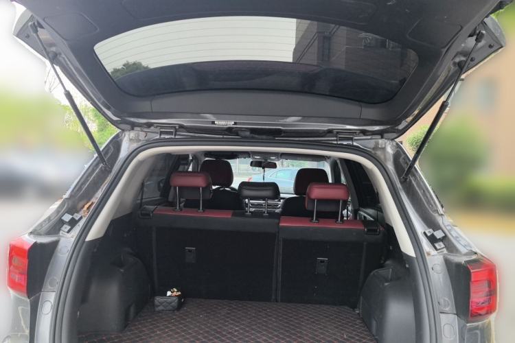 Used CHANGAN CS75 2023 Enjoy Edition 1.5T DCT Prestige Version Trunk