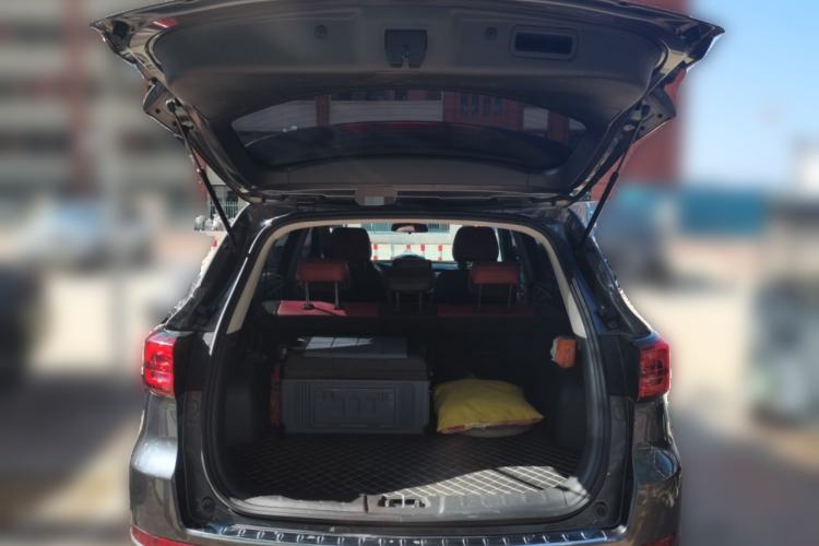 Used CHANGAN CS75 2023 Enjoy Edition 1.5T DCT Luxury Version Trunk