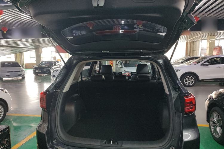 Used CHANGAN CS75 2023 Enjoy Edition 1.5T Manual Elite Model Trunk