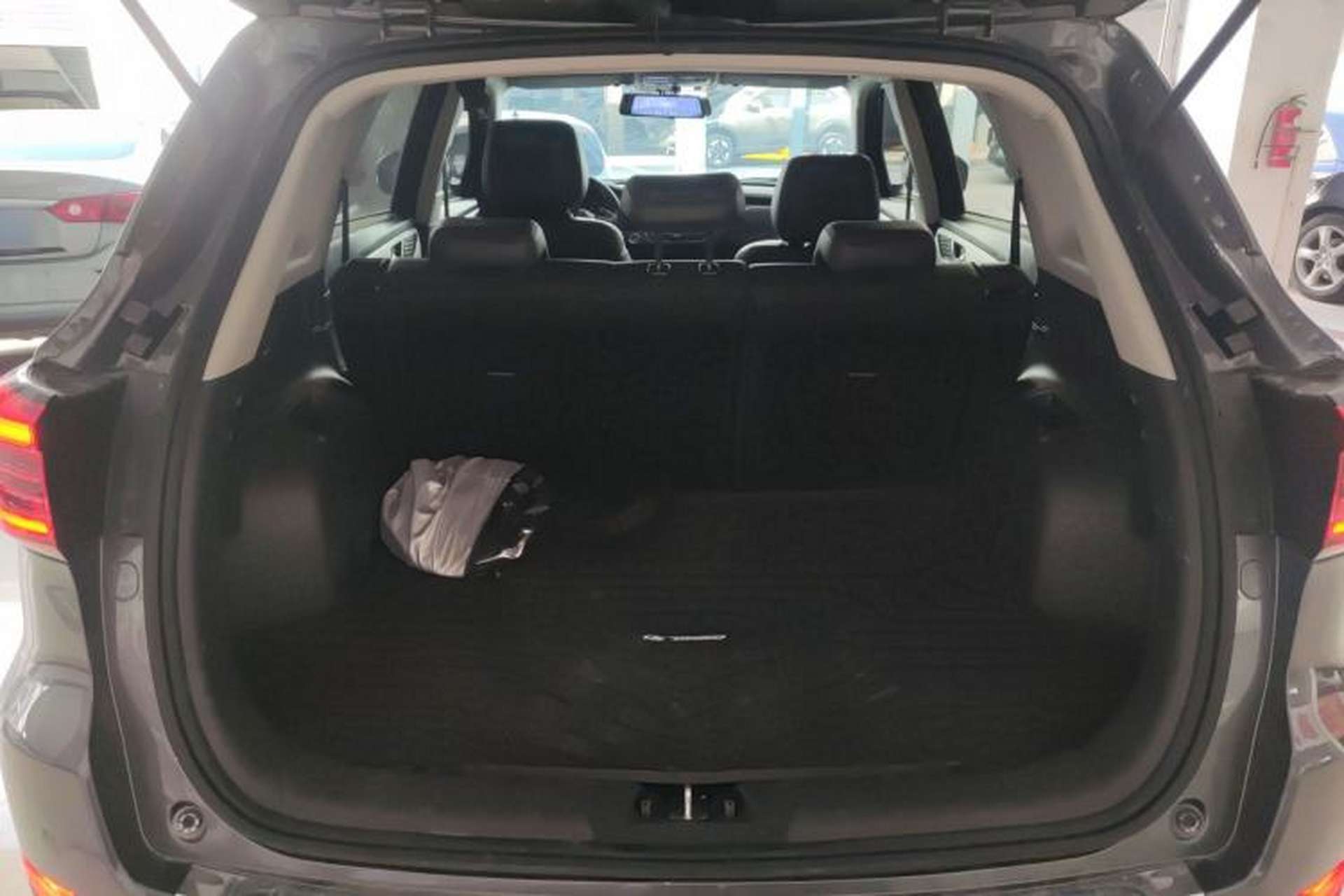 Used CHANGAN CS75 2023 Enjoy Edition 1.5T DCT Luxury Version Trunk