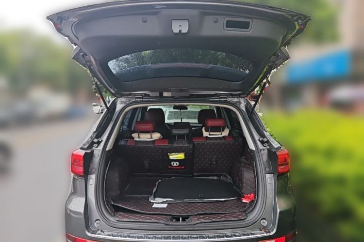 Used CHANGAN CS75 2023 Enjoy Edition 1.5T DCT Prestige Version Trunk