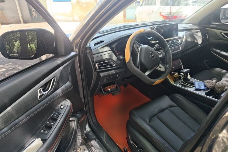 Used CHANGAN CS75 2023 Enjoy Edition 1.5T DCT Prestige Version Driver Seat