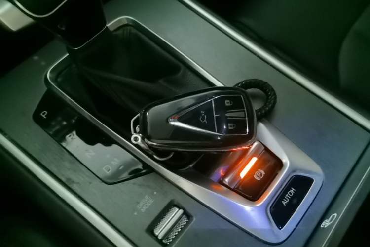 Used CHANGAN CS75 2023 Enjoy Edition 1.5T DCT Prestige Version Vehicle Key