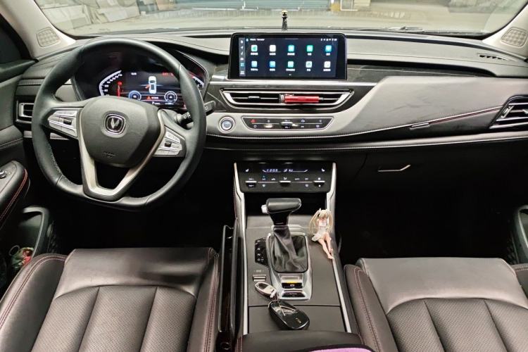 Used CHANGAN CS75 2023 Enjoy Edition 1.5T DCT Prestige Version Center Console