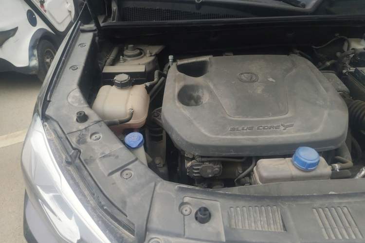 Used CHANGAN CS75 2023 Enjoy Edition 1.5T DCT Prestige Version Engine Bay Right