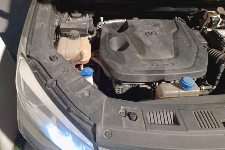 Used CHANGAN CS75 2023 Enjoy Edition 1.5T DCT Prestige Version Engine Bay Right