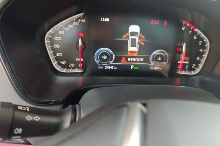 Used CHANGAN CS75 2023 Enjoy Edition 1.5T DCT Prestige Version Odometer Close Up