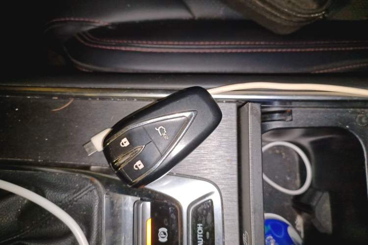 Used CHANGAN CS75 2023 Enjoy Edition 1.5T DCT Prestige Version Vehicle Key
