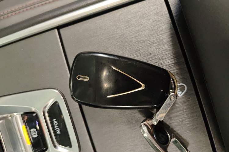 Used CHANGAN CS75 2023 Enjoy Edition 1.5T DCT Prestige Version Vehicle Key