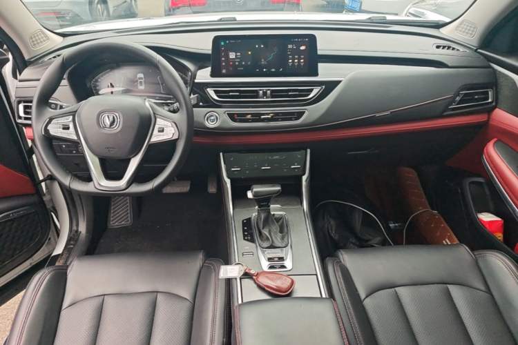 Used CHANGAN CS75 2023 Enjoy Edition 1.5T DCT Prestige Version Center Console