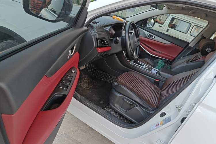 Used CHANGAN CS75 2023 Enjoy Edition 1.5T DCT Luxury Version Driver Seat