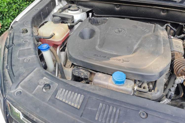 Used CHANGAN CS75 2023 Enjoy Edition 1.5T DCT Luxury Version Engine Bay Right