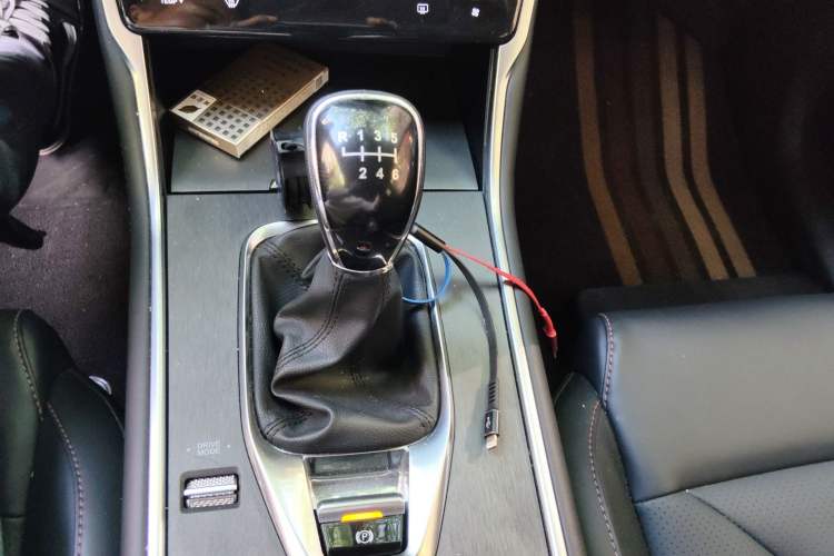 Used CHANGAN CS75 2023 Enjoy Edition 1.5T Manual Elite Model Gear Lever