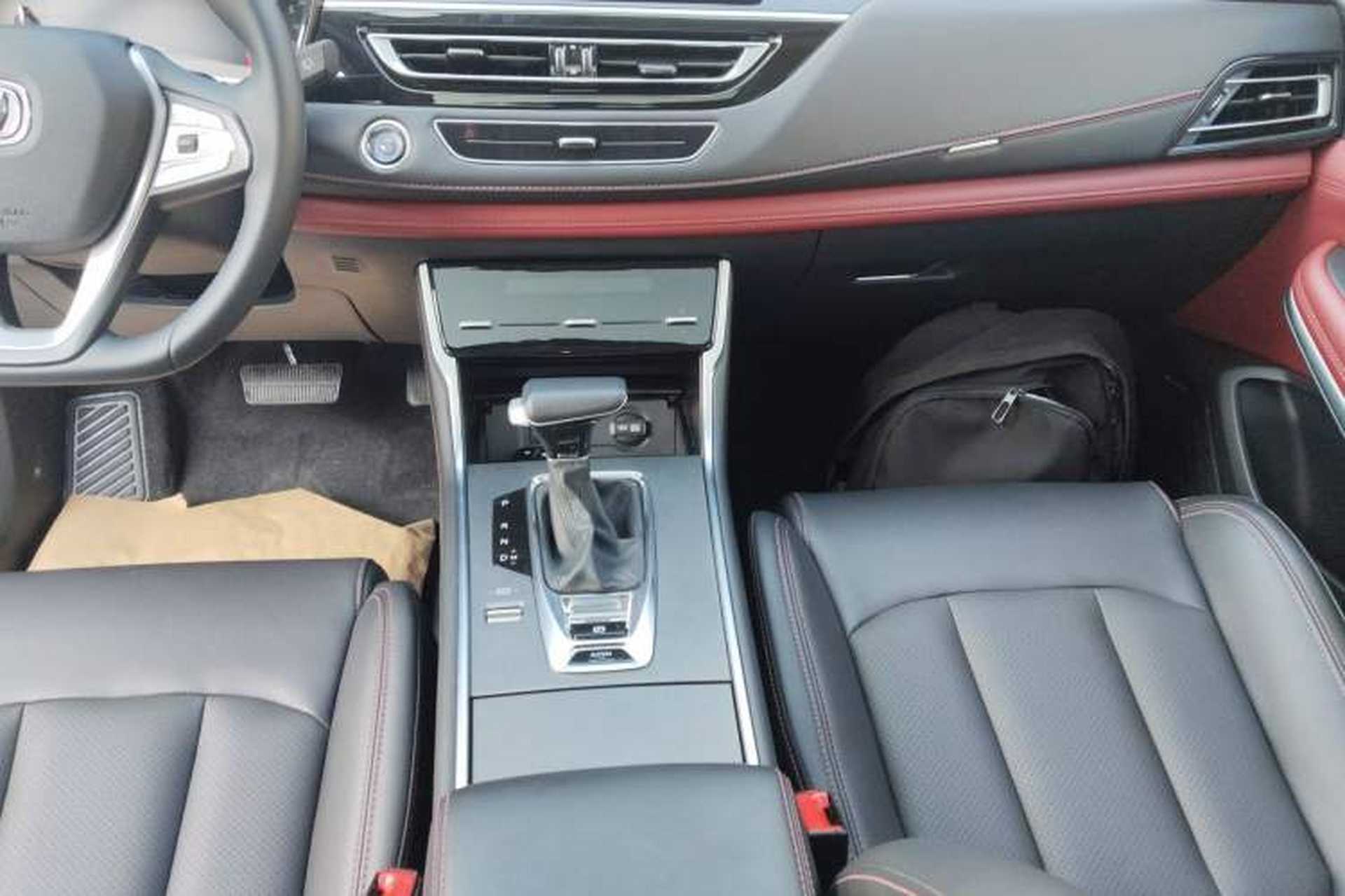 Used CHANGAN CS75 2023 Enjoy Edition 1.5T DCT Luxury Version Gear Lever