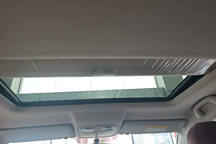 Used CHANGAN CS75 2023 Enjoy Edition 1.5T DCT Luxury Version Headliner