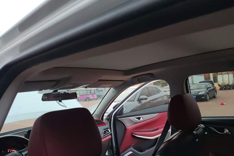 Used CHANGAN CS75 2023 Enjoy Edition 1.5T DCT Prestige Version Headliner