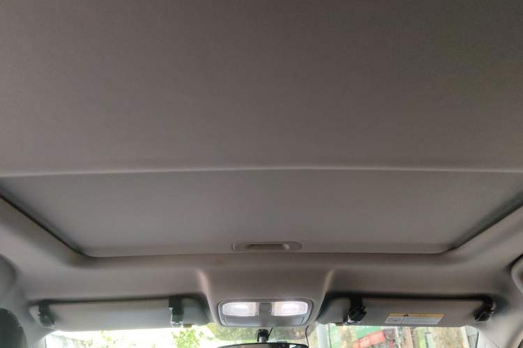 Used CHANGAN CS75 2023 Enjoy Edition 1.5T Manual Elite Model Headliner