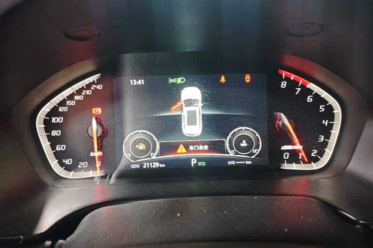 Used CHANGAN CS75 2023 Enjoy Edition 1.5T DCT Luxury Version Instrument Cluster