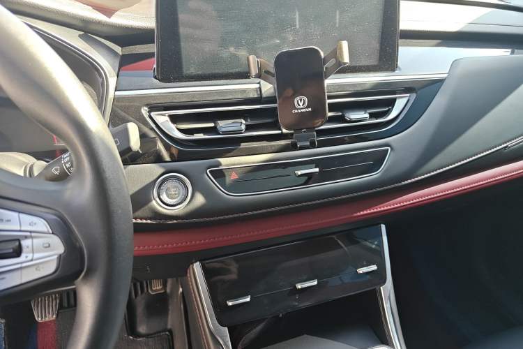 Used CHANGAN CS75 2023 Enjoy Edition 1.5T Manual Elite Model Interior 3