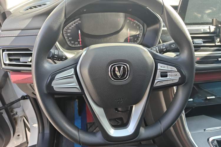 Used CHANGAN CS75 2023 Enjoy Edition 1.5T Manual Elite Model Interior 4