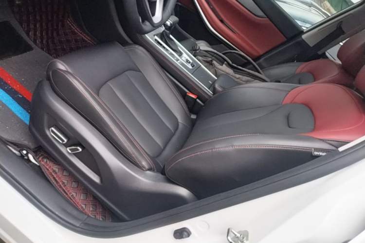 Used CHANGAN CS75 2023 Enjoy Edition 1.5T DCT Prestige Version Left Front Seat