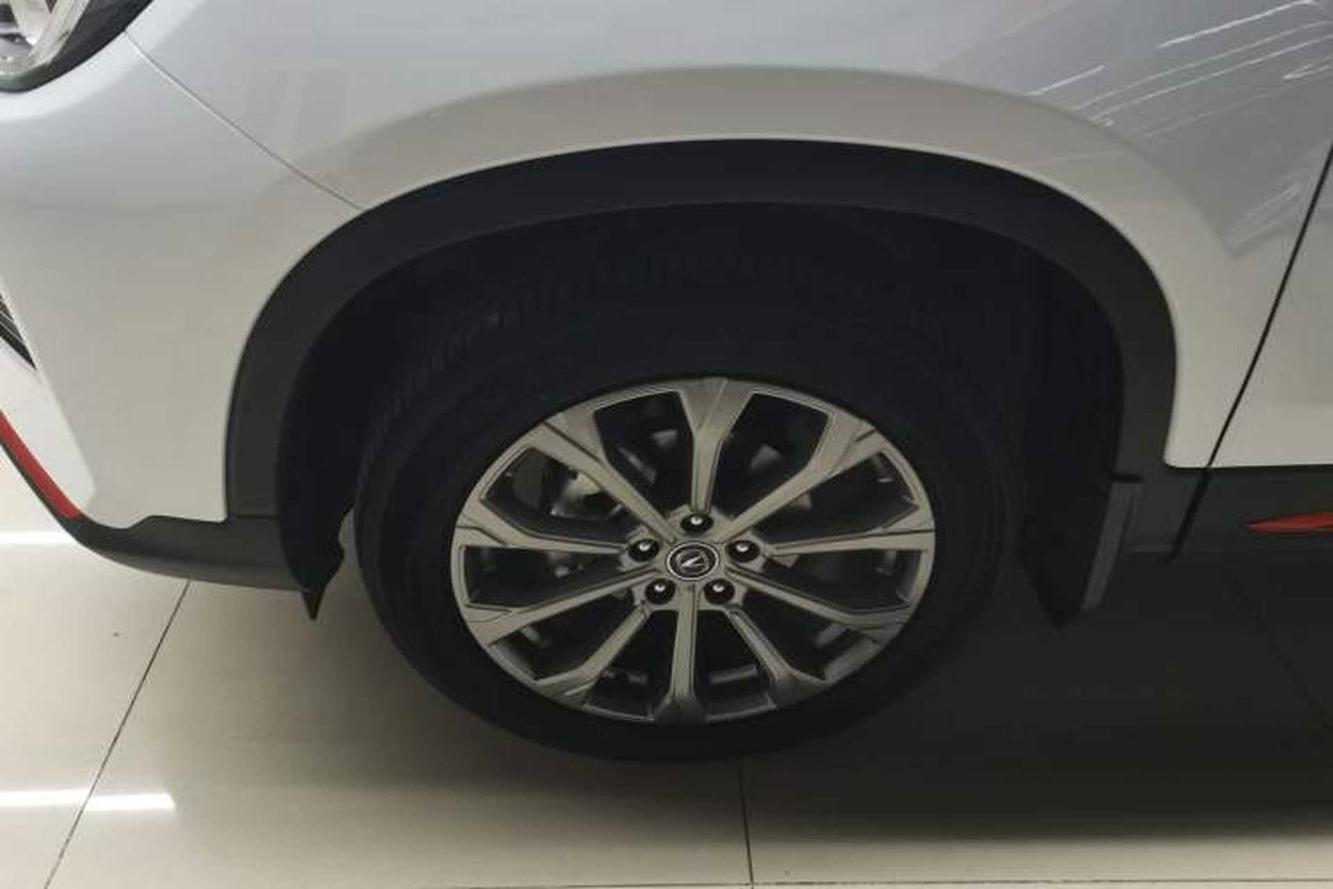Used CHANGAN CS75 2023 Enjoy Edition 1.5T DCT Prestige Version Left Front Wheel Hub
