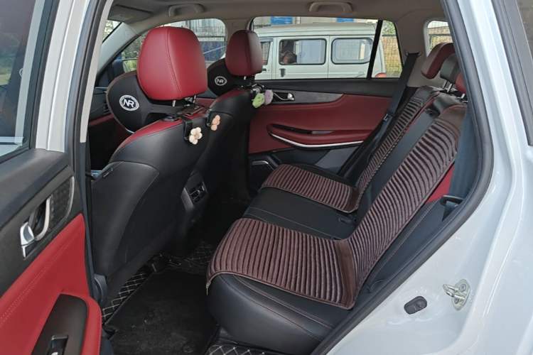 Used CHANGAN CS75 2023 Enjoy Edition 1.5T DCT Luxury Version Left Rear Seat