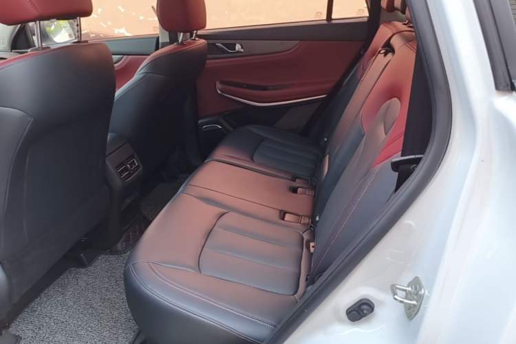 Used CHANGAN CS75 2023 Enjoy Edition 1.5T DCT Prestige Version Left Rear Seat