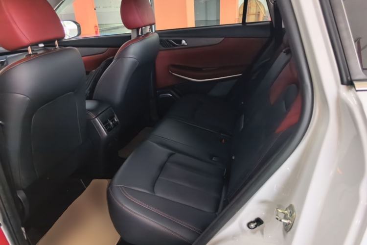 Used CHANGAN CS75 2023 Enjoy Edition 1.5T DCT Luxury Version Left Rear Seat