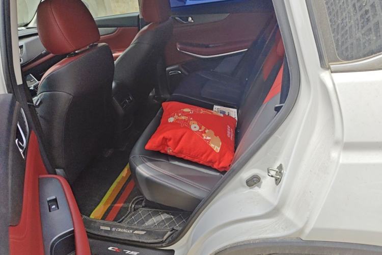 Used CHANGAN CS75 2023 Enjoy Edition 1.5T DCT Prestige Version Left Rear Seat