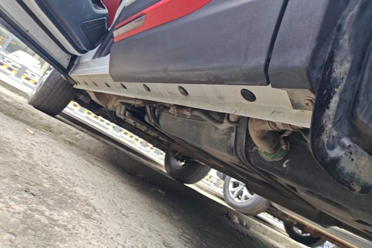 Used CHANGAN CS75 2023 Enjoy Edition 1.5T DCT Luxury Version Left Side Sill