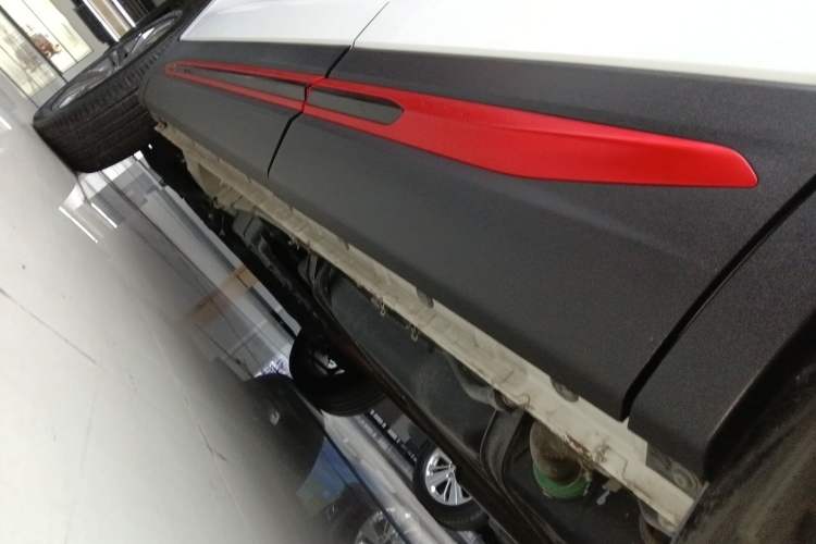 Used CHANGAN CS75 2023 Enjoy Edition 1.5T DCT Prestige Version Left Side Sill