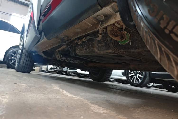 Used CHANGAN CS75 2023 Enjoy Edition 1.5T DCT Luxury Version Left Side Sill