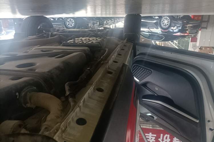 Used CHANGAN CS75 2023 Enjoy Edition 1.5T DCT Luxury Version Left Side Sill