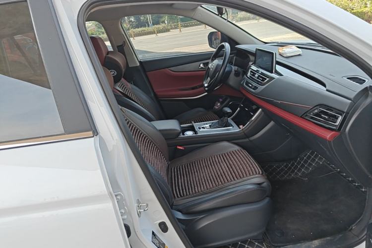 Used CHANGAN CS75 2023 Enjoy Edition 1.5T DCT Luxury Version Right Front Seat