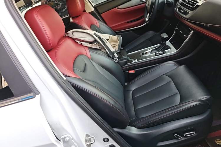 Used CHANGAN CS75 2023 Enjoy Edition 1.5T DCT Prestige Version Right Front Seat