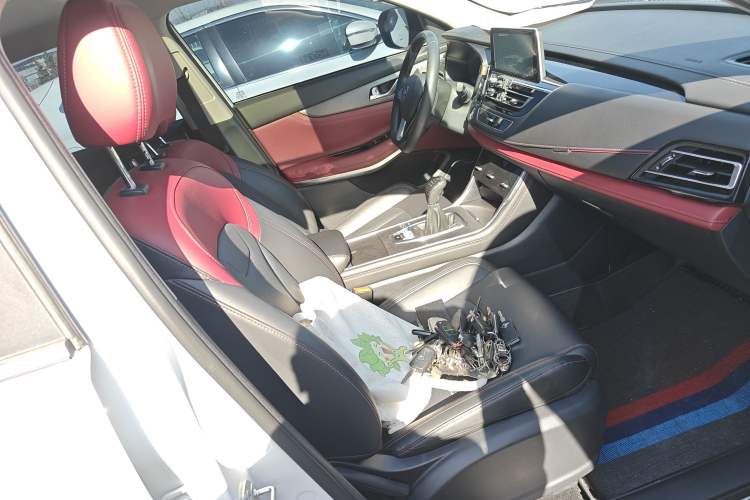 Used CHANGAN CS75 2023 Enjoy Edition 1.5T Manual Elite Model Right Front Seat