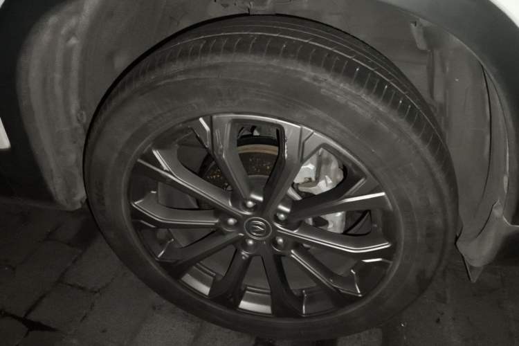 Used CHANGAN CS75 2023 Enjoy Edition 1.5T DCT Prestige Version Right Front Wheel Hub