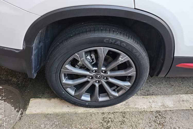 Used CHANGAN CS75 2023 Enjoy Edition 1.5T DCT Prestige Version Right Rear Wheel Hub
