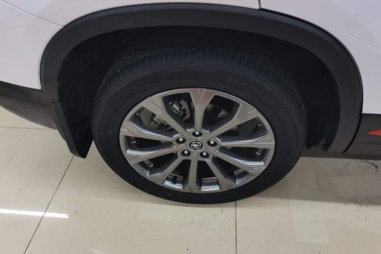 Used CHANGAN CS75 2023 Enjoy Edition 1.5T DCT Prestige Version Right Rear Wheel Hub