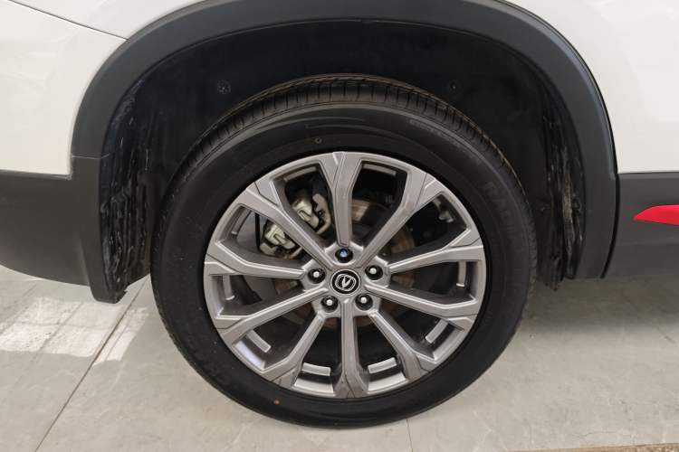 Used CHANGAN CS75 2023 Enjoy Edition 1.5T DCT Prestige Version Right Rear Wheel Hub