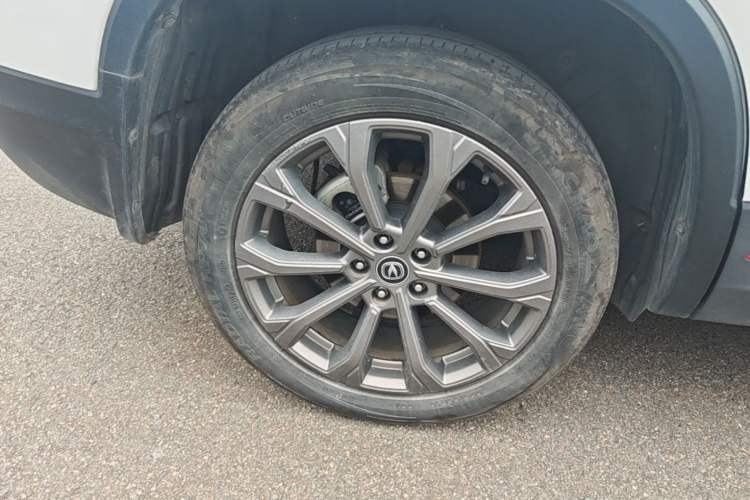 Used CHANGAN CS75 2023 Enjoy Edition 1.5T DCT Prestige Version Right Rear Wheel Hub