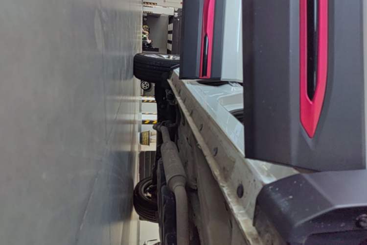 Used CHANGAN CS75 2023 Enjoy Edition 1.5T DCT Prestige Version Right Side Sill