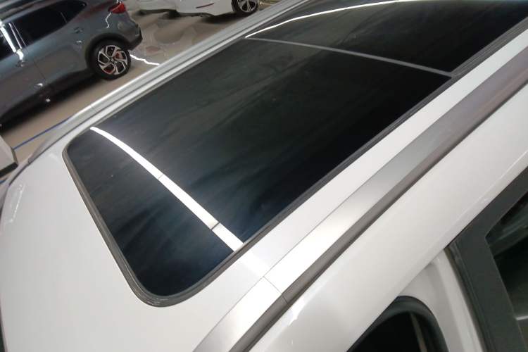 Used CHANGAN CS75 2023 Enjoy Edition 1.5T DCT Prestige Version Roof
