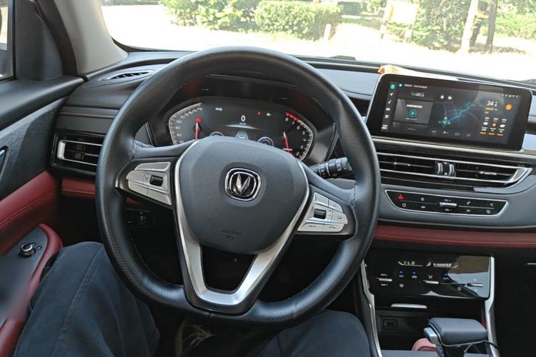 Used CHANGAN CS75 2023 Enjoy Edition 1.5T DCT Luxury Version Steering Wheel